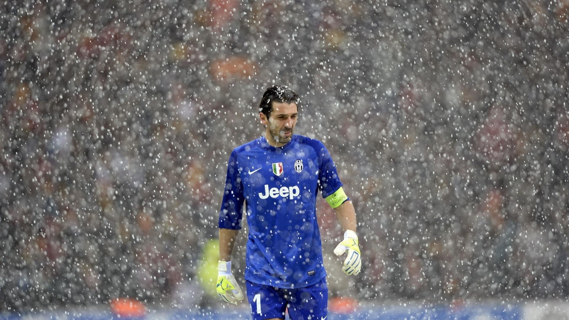 保利斯塔防守强度逐步加强，保利斯丹鞋质量怎么样